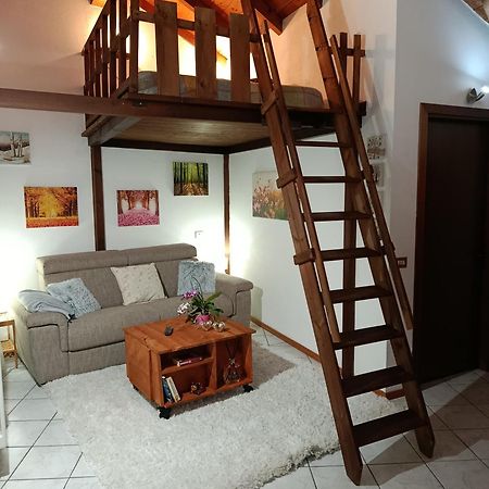Casa Valletta Mezzomerico 외부 사진
